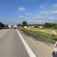 34_a92_umgesturzter_lkw_30062022_2.jpg