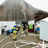 Brand eines Getränkemarkts in Höfen (2).jpg